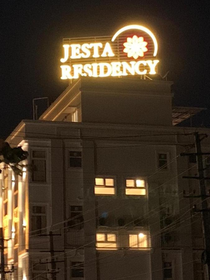 Отель Jesta Residency Хассан Экстерьер фото